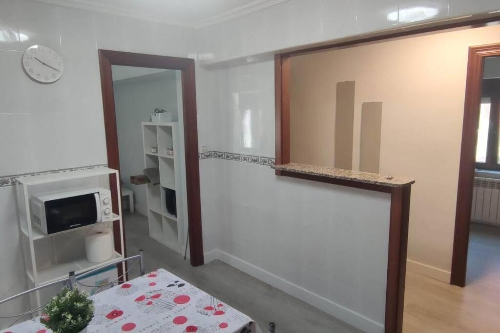Apartamento A 19Min De Gijon Y 15 De Oviedo Langreo Bagian luar foto